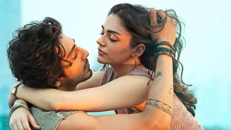 Saiyaara - Ahaan Panday and Aneet Padda